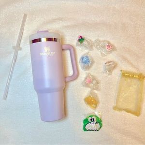 Stanley 40 oz with straw covers - Orchid